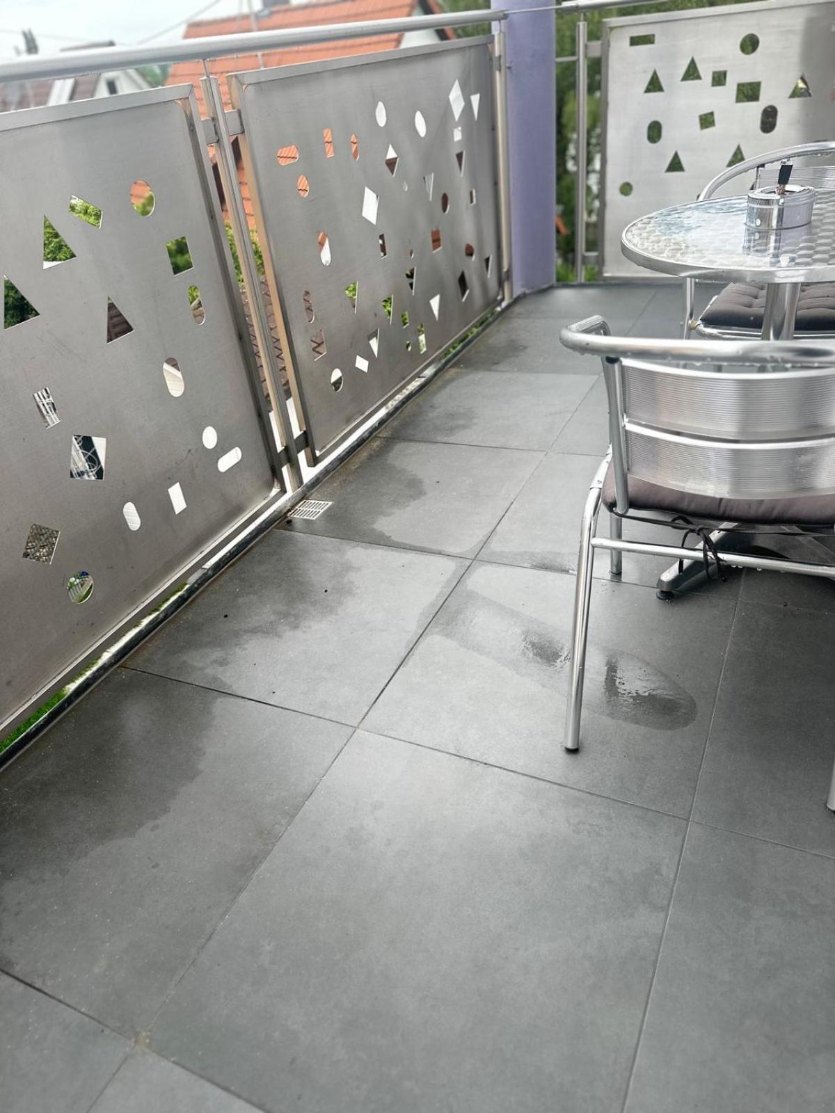 Flexible, Schoene Und Gut Aussehende Feriensuite Reutlingen Eksteriør bilde